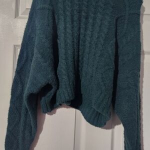 Elegant Teal Crewneck Crop Sweater